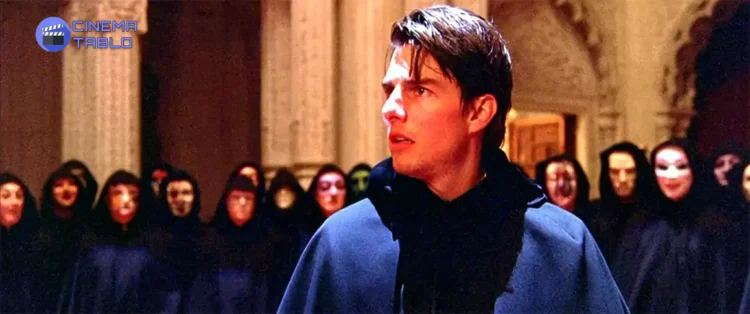تام کروز در فیلم eyes wide shut